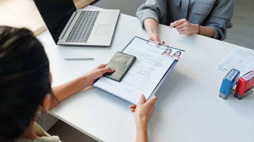 כיצד אפוסטיל מפשט את אימות המסמכים עבור מדינות זרות